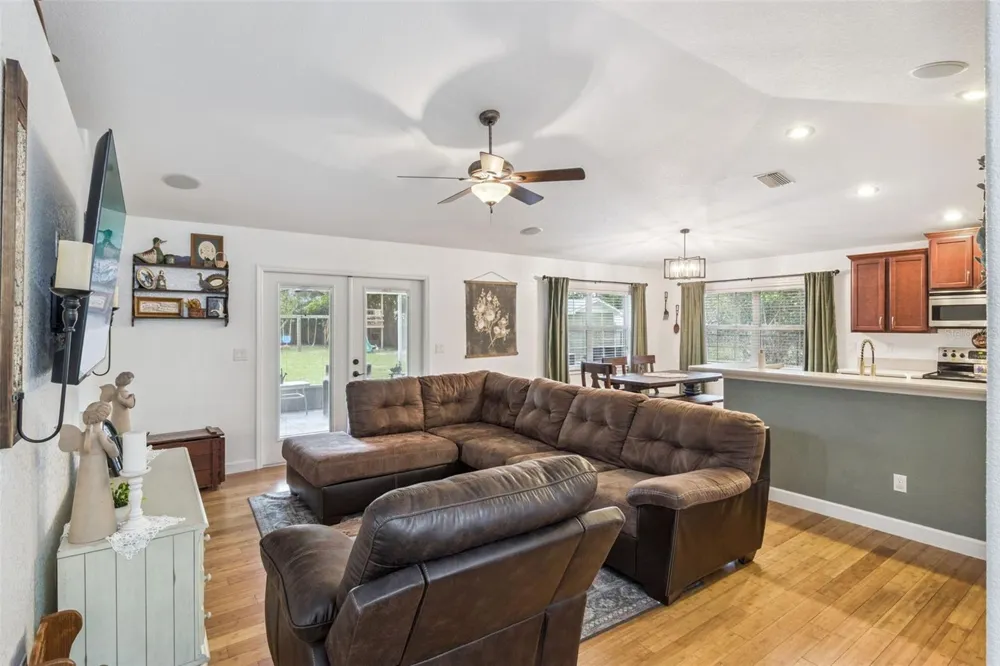 214 MOUNTAIN DRIVE Babson Park, FL 33827