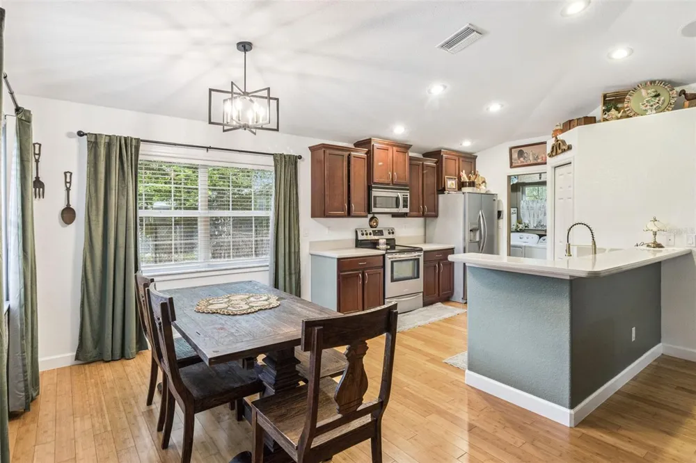 214 MOUNTAIN DRIVE Babson Park, FL 33827
