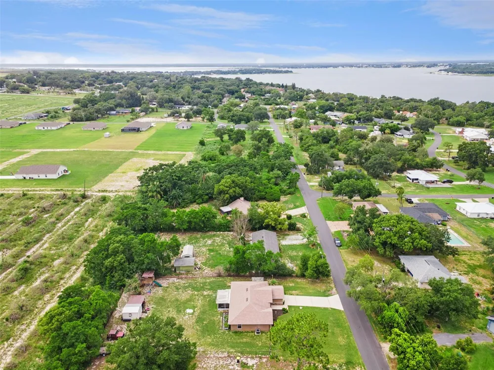 214 MOUNTAIN DRIVE Babson Park, FL 33827