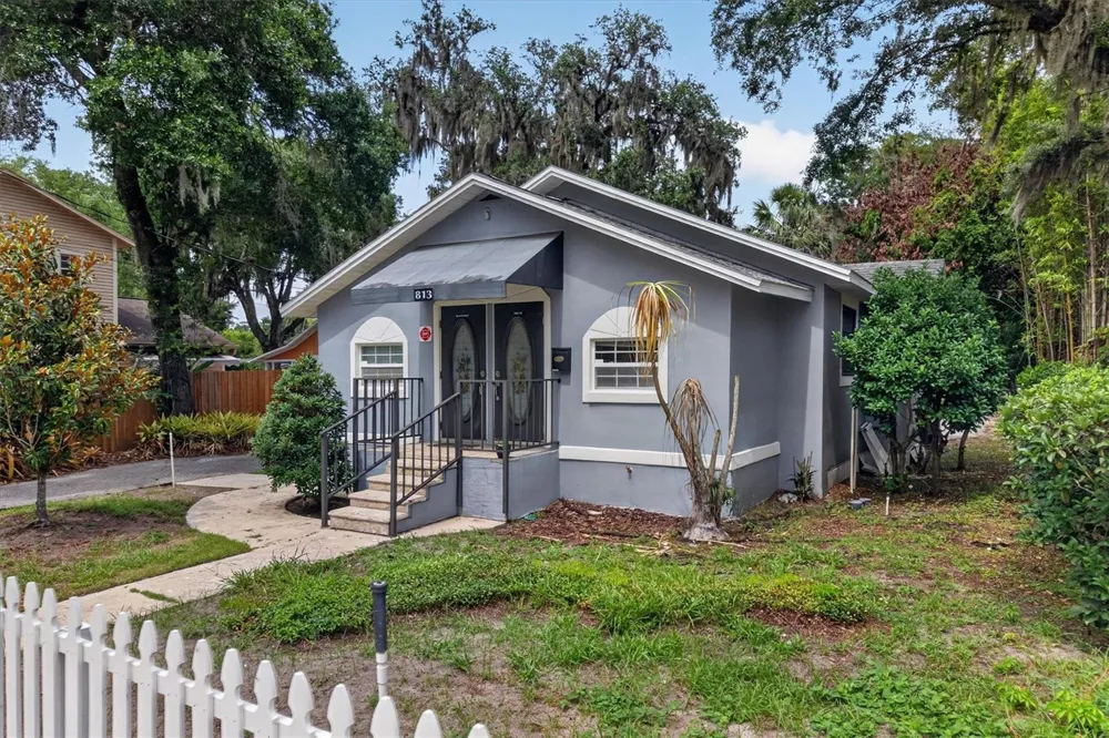 813 FERN CREEK AVENUE Orlando, FL 32803