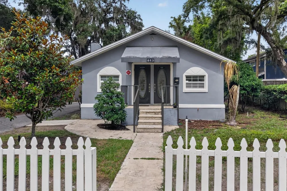 813 FERN CREEK AVENUE Orlando, FL 32803