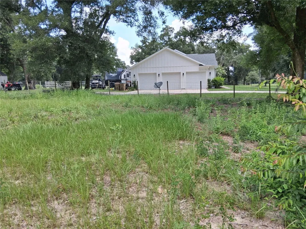 GRASS ROOTS ROAD Groveland, FL 34736