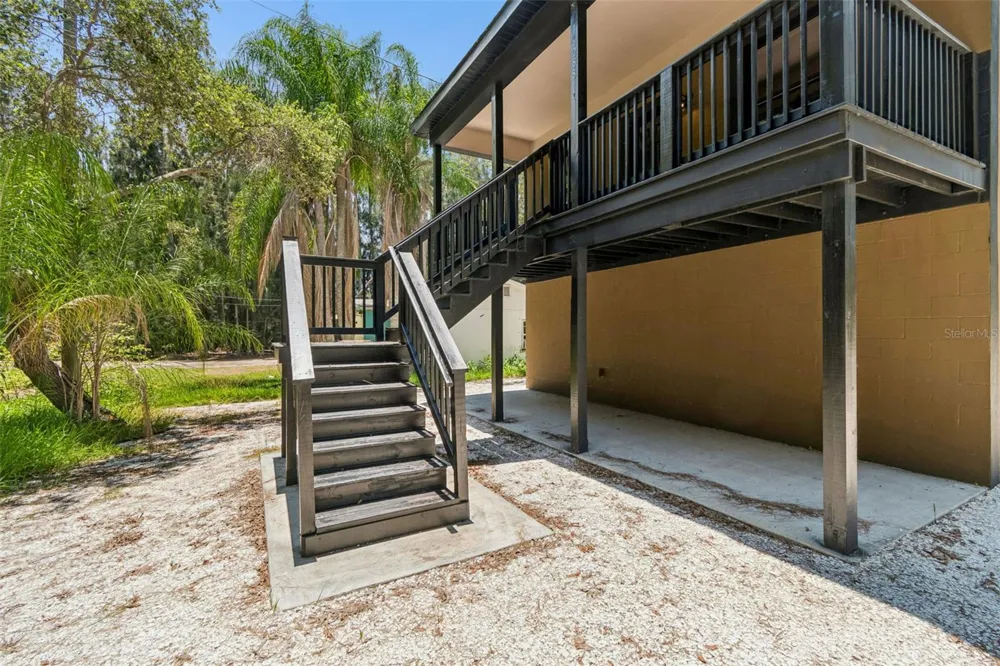 16288 48TH ST N Clearwater, FL 33762