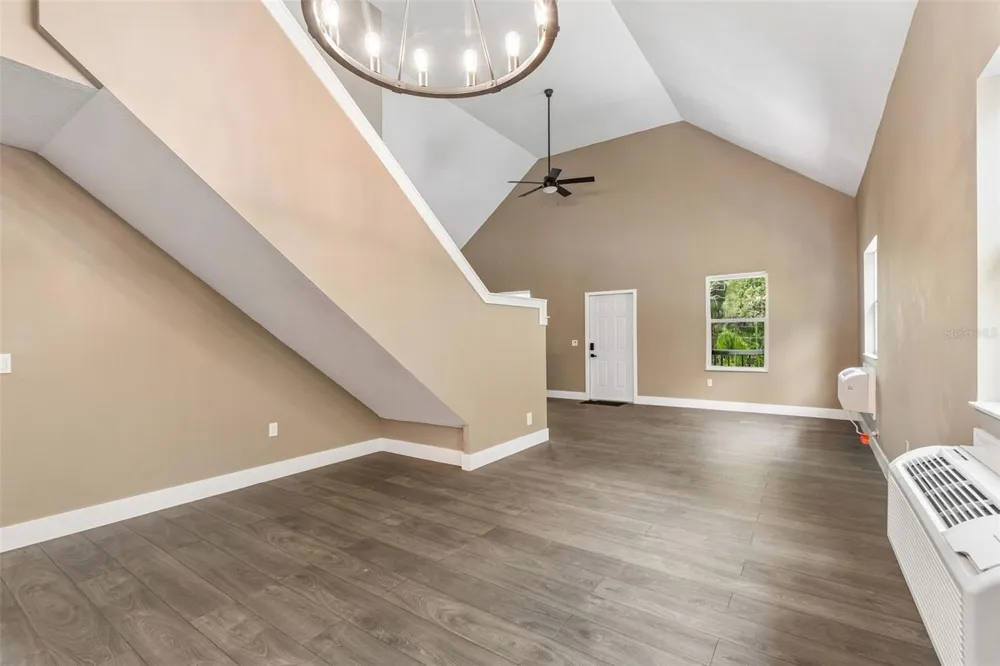 16288 48TH ST N Clearwater, FL 33762