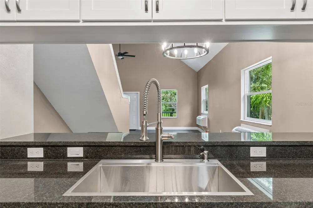 16288 48TH ST N Clearwater, FL 33762