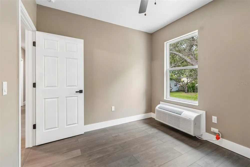 16288 48TH ST N Clearwater, FL 33762