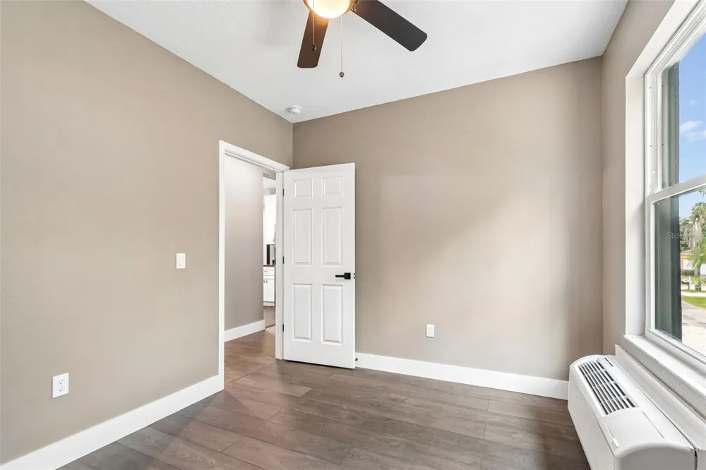 16288 48TH ST N Clearwater, FL 33762