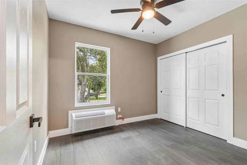 16288 48TH ST N Clearwater, FL 33762