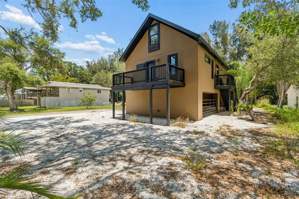 16288 48TH ST N Clearwater, FL 33762