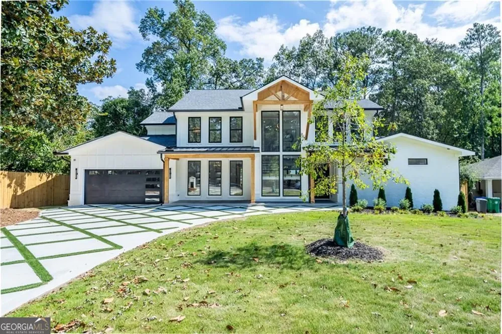 1653 Pamela DR NE Brookhaven, GA 30319