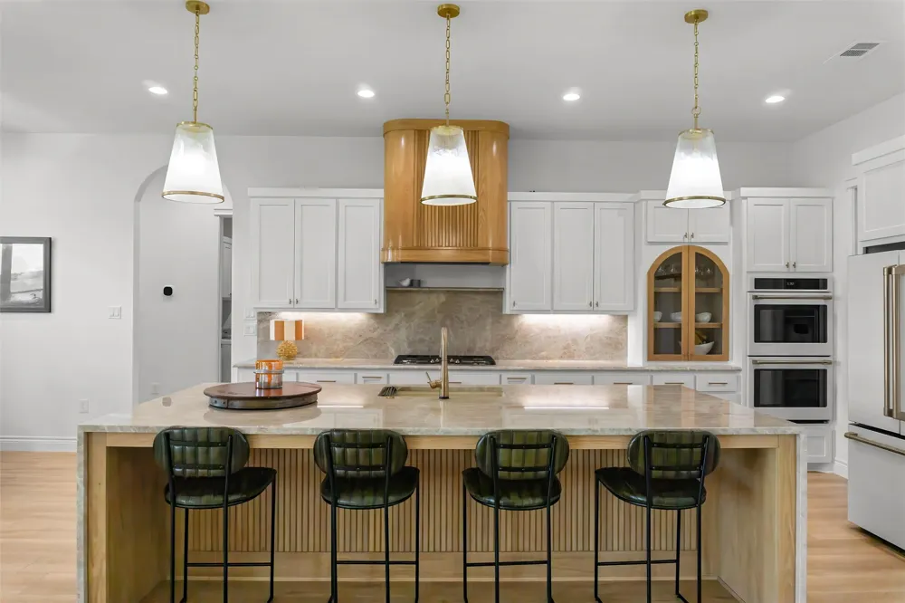 1602 Hunt Drive Salado, TX 76571