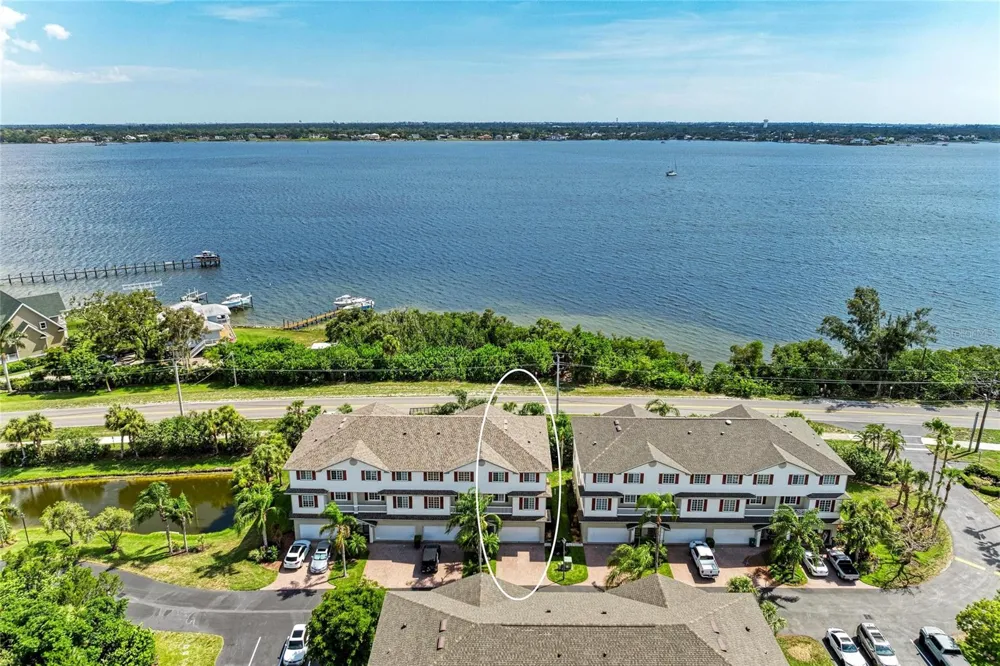 3607 10TH LANE W Palmetto, FL 34221