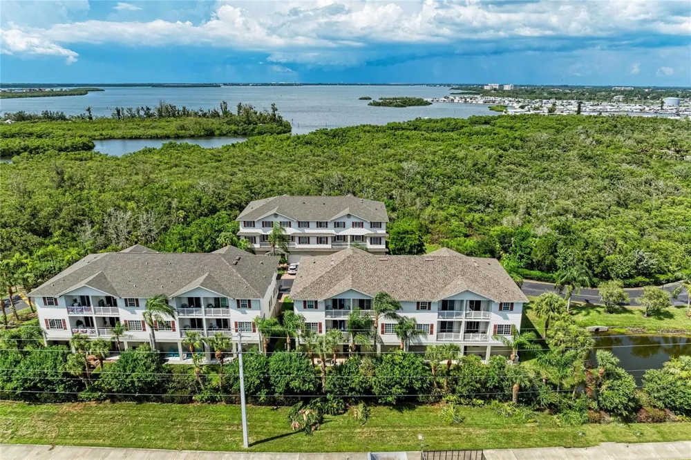 3607 10TH LANE W Palmetto, FL 34221