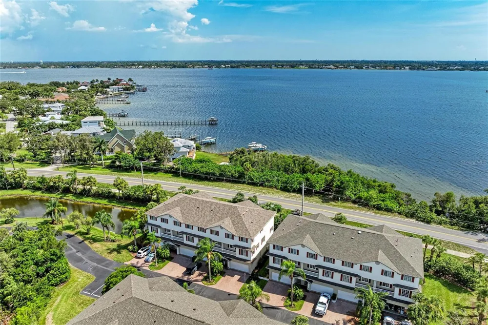 3607 10TH LANE W Palmetto, FL 34221