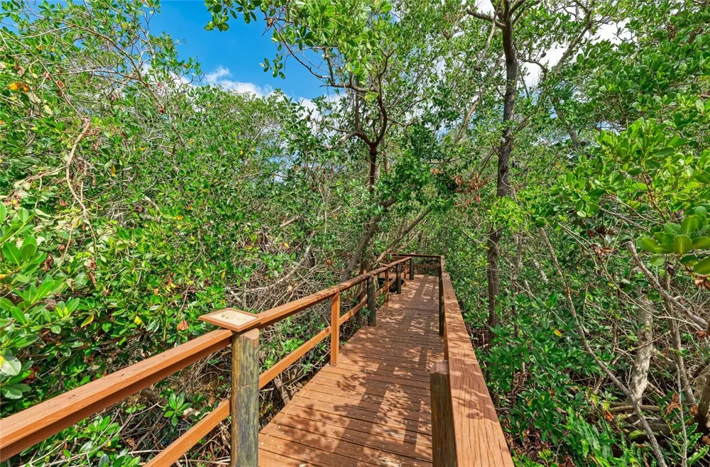 3607 10TH LANE W Palmetto, FL 34221