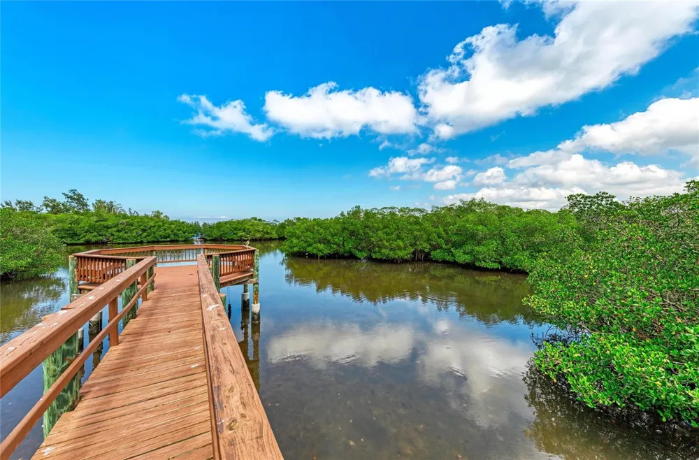 3607 10TH LANE W Palmetto, FL 34221