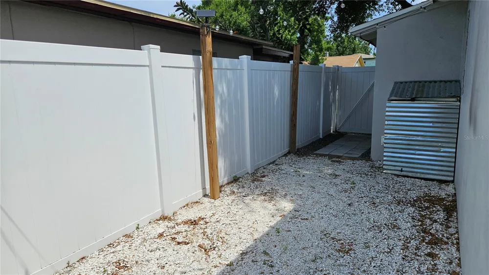 1946 15TH AVENUE S St Petersburg, FL 33705