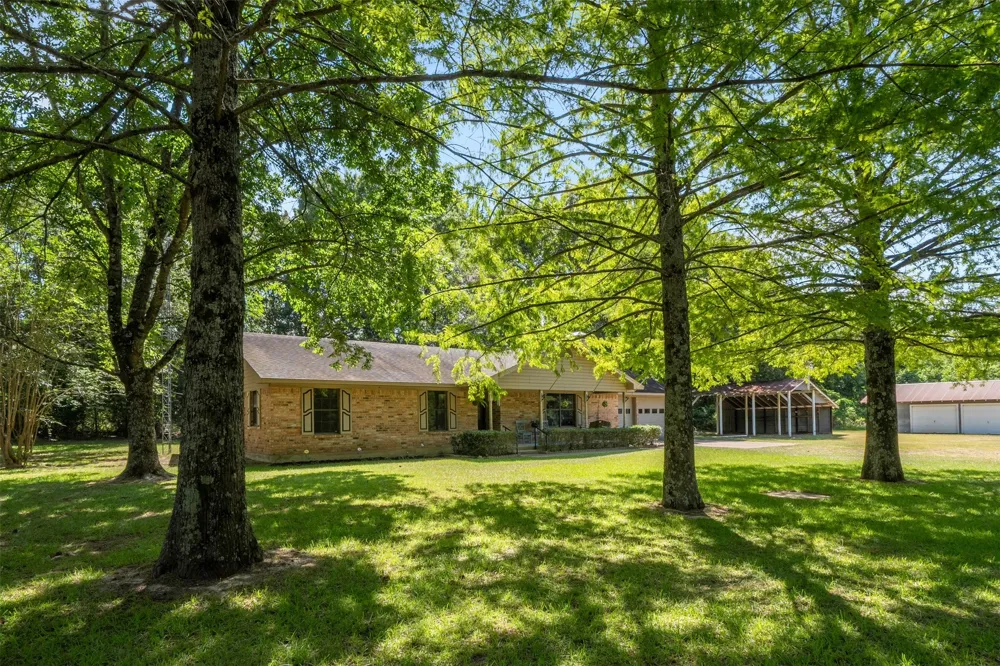 741 VZ County Road 4134 Canton, TX 75103