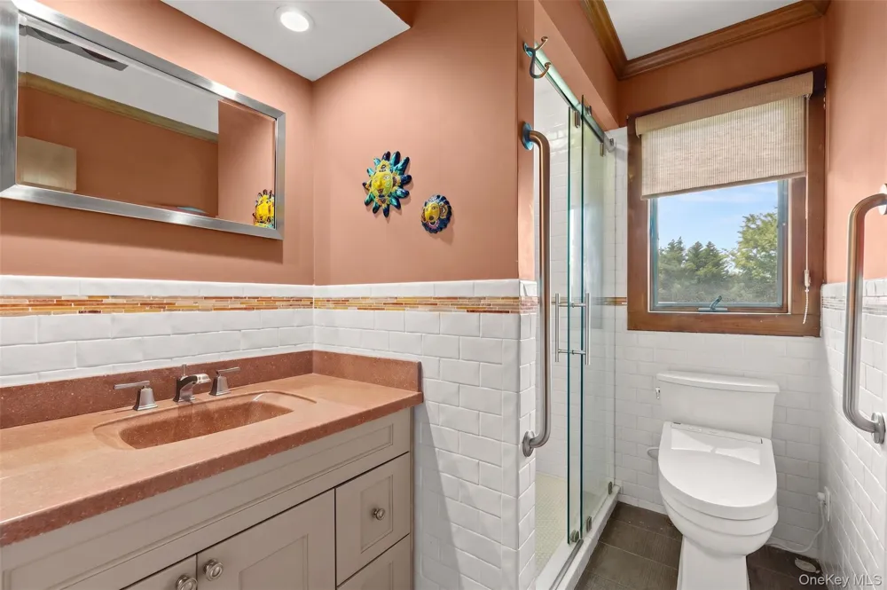 272 Grand Central Avenue Amityville, NY 11701