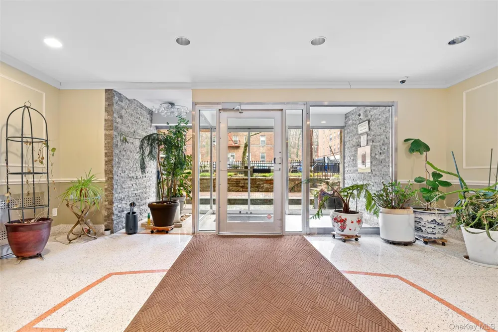 804 Bronx River Road #5A Bronxville, NY 10708