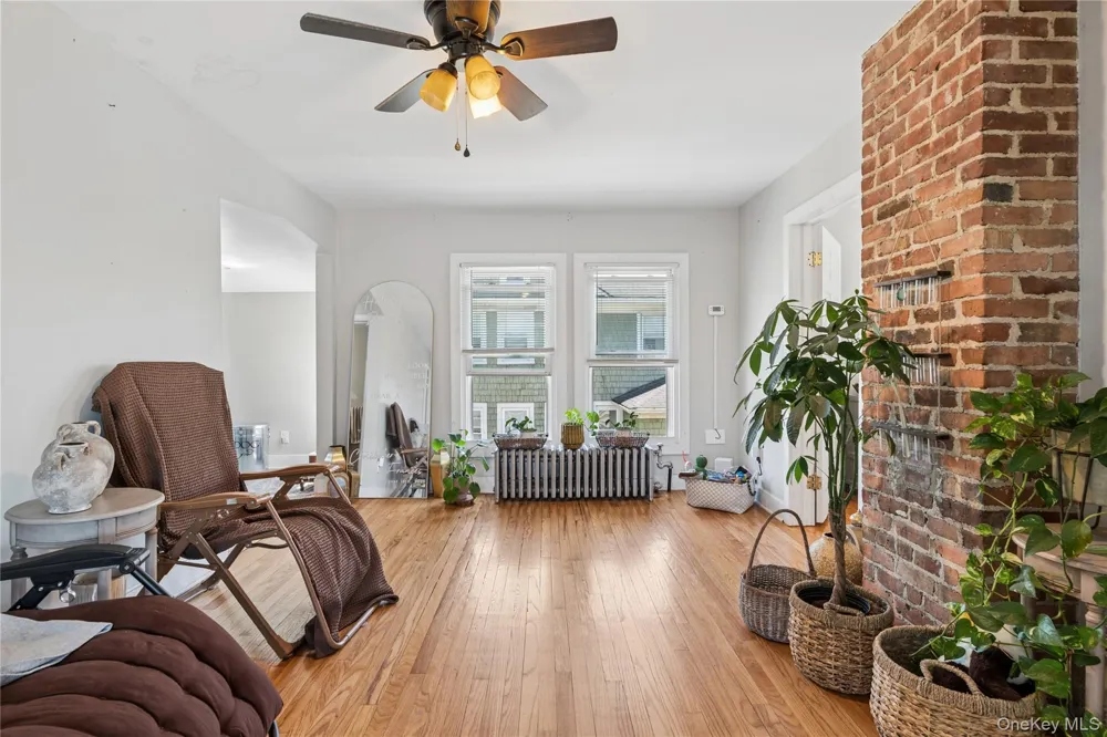11 Park Avenue #2A Babylon, NY 11702