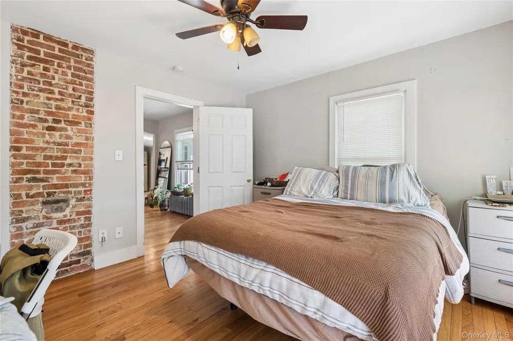 11 Park Avenue #2A Babylon, NY 11702