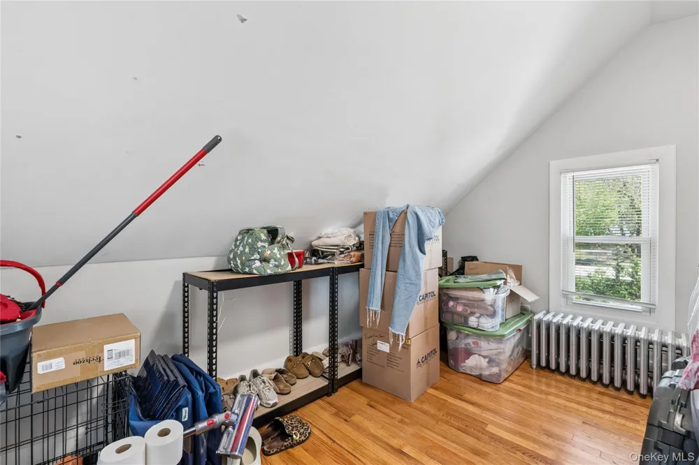 11 Park Avenue #2A Babylon, NY 11702