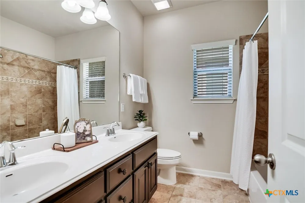 3526 Aquamarine Drive Round Rock, TX 78681