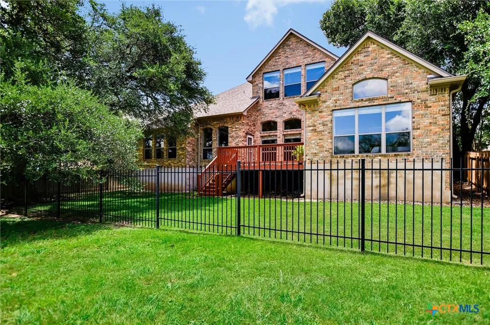 3526 Aquamarine Drive Round Rock, TX 78681