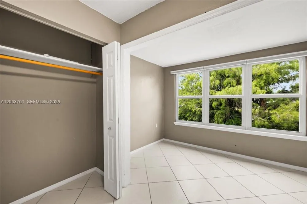 2303 Congress Ave #27 Boynton Beach, FL 33426