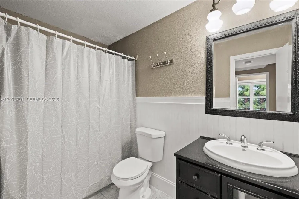 2303 Congress Ave #27 Boynton Beach, FL 33426