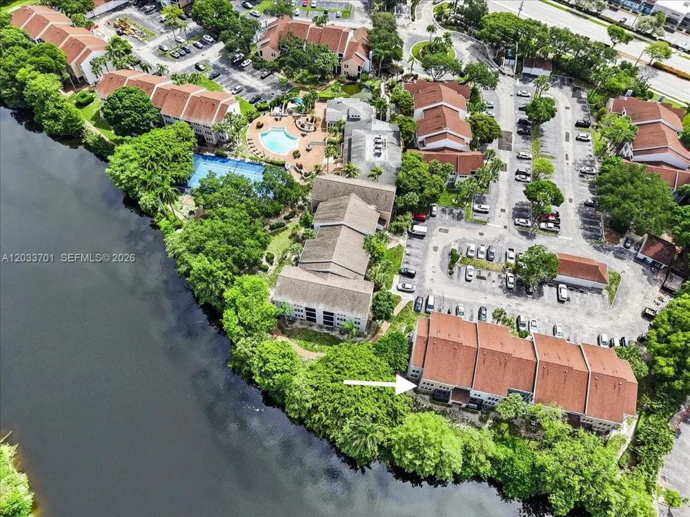 2303 Congress Ave #27 Boynton Beach, FL 33426