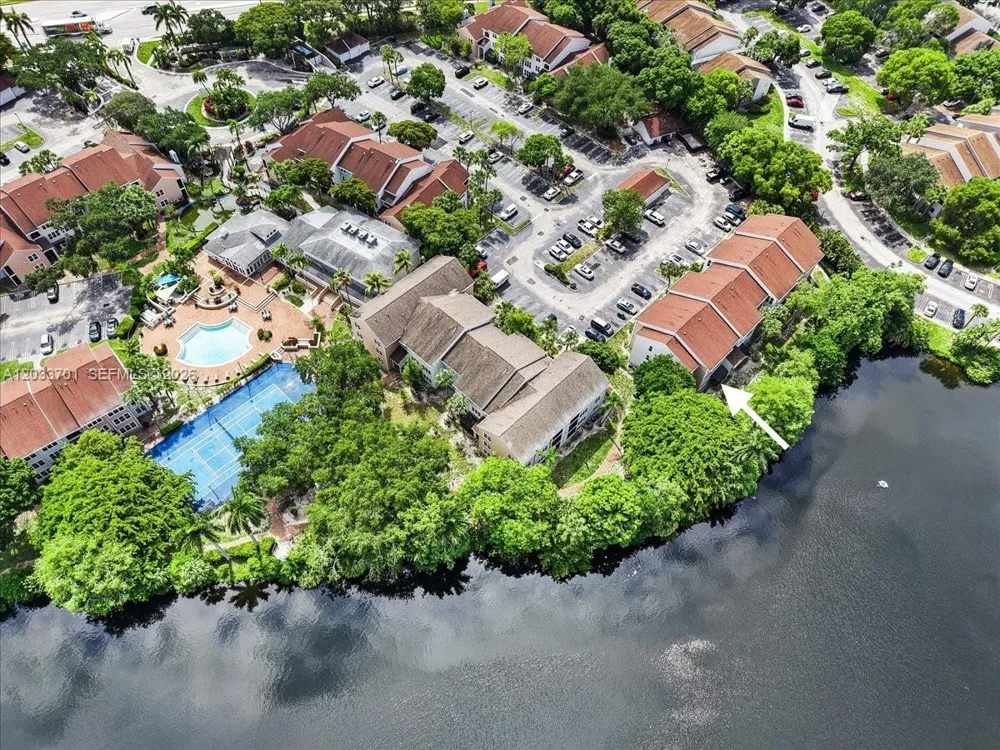 2303 Congress Ave #27 Boynton Beach, FL 33426