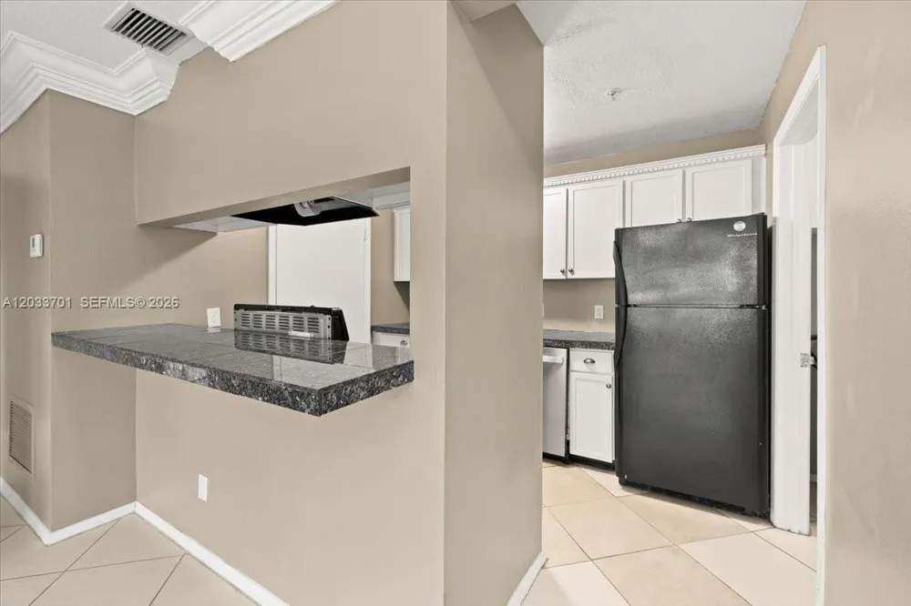 2303 Congress Ave #27 Boynton Beach, FL 33426