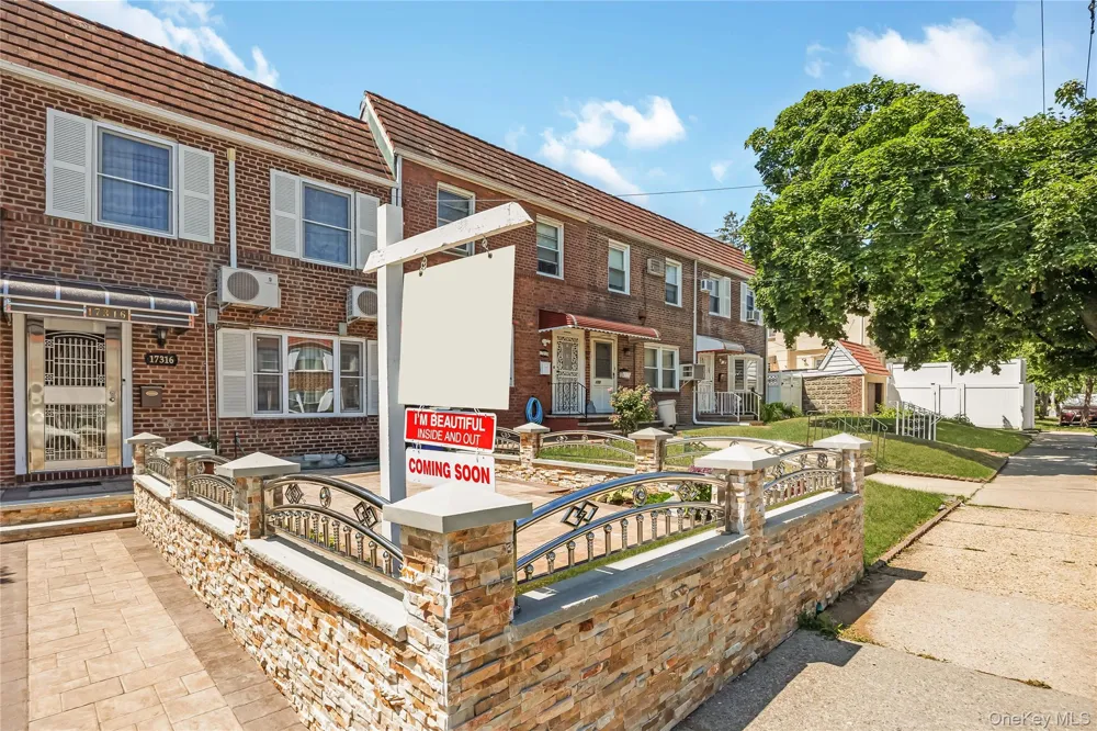 17316 Jewel Avenue Fresh Meadows, NY 11365