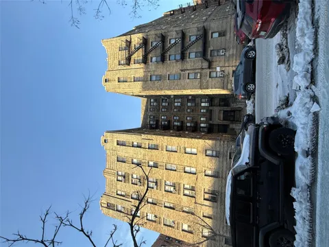 50-05 43 Ave #1L