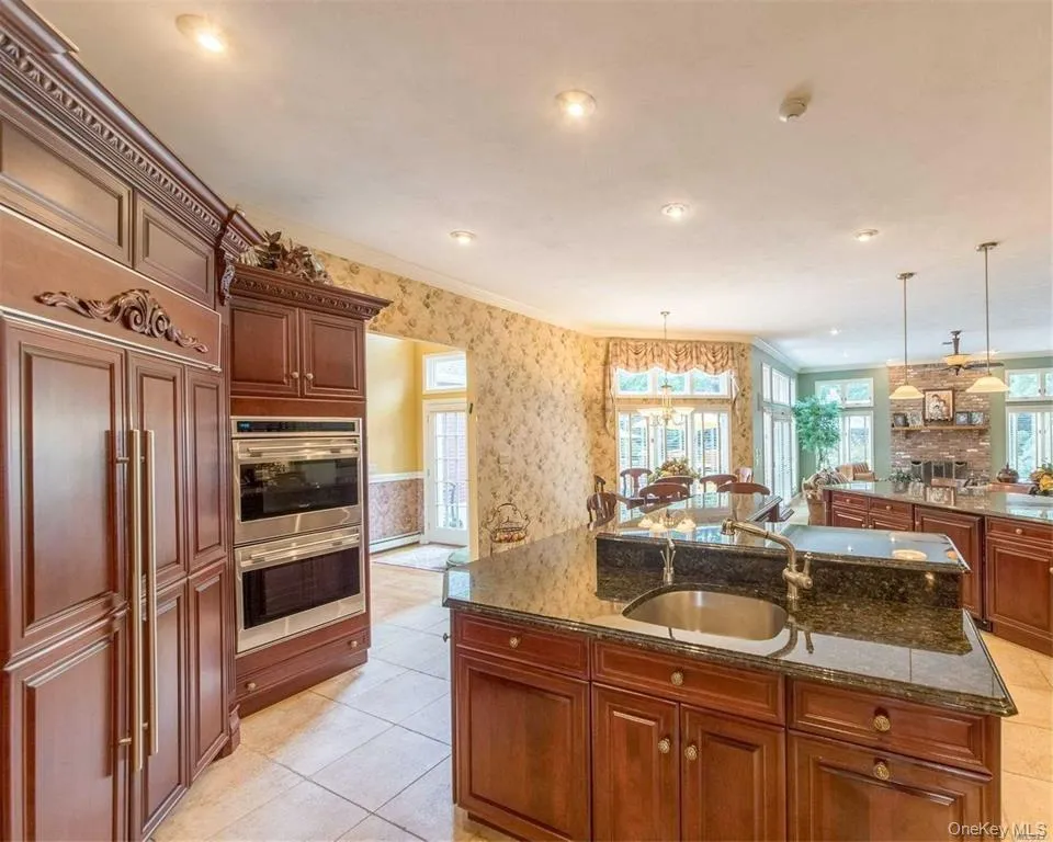 8 China Lane East Setauket, NY 11733