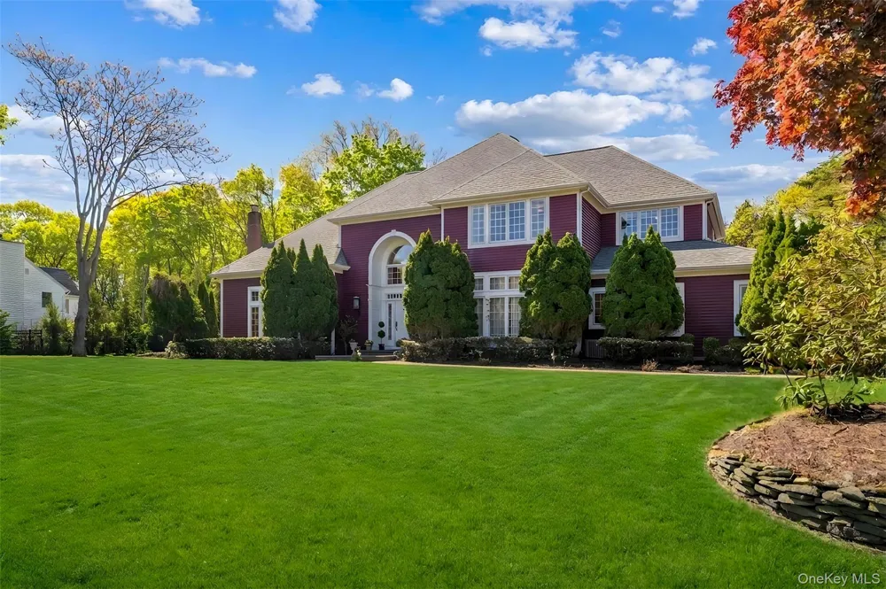 8 China Lane East Setauket, NY 11733