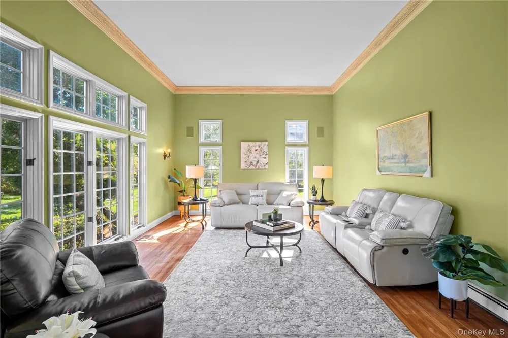 8 China Lane East Setauket, NY 11733