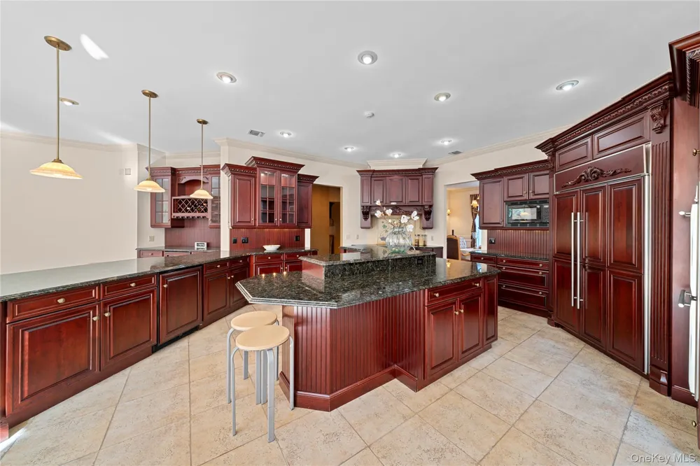 8 China Lane East Setauket, NY 11733