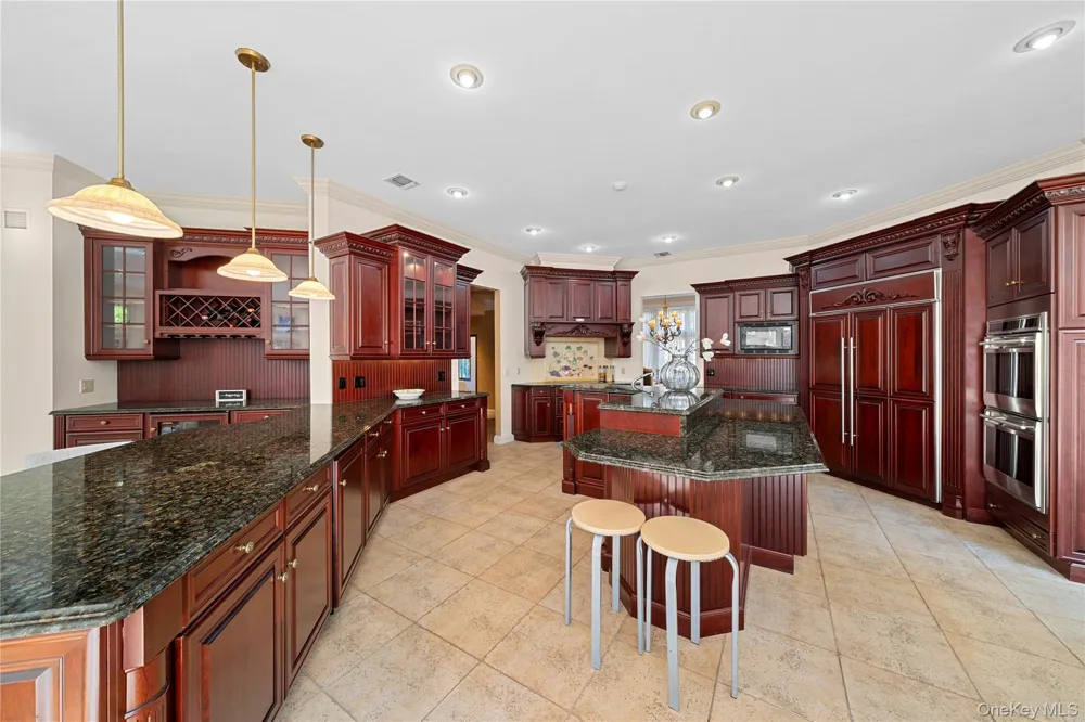 8 China Lane East Setauket, NY 11733