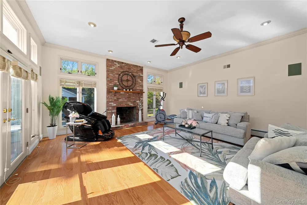 8 China Lane East Setauket, NY 11733