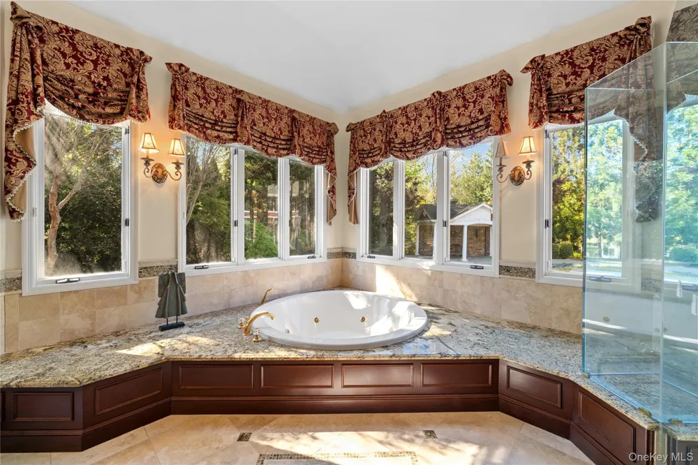8 China Lane East Setauket, NY 11733