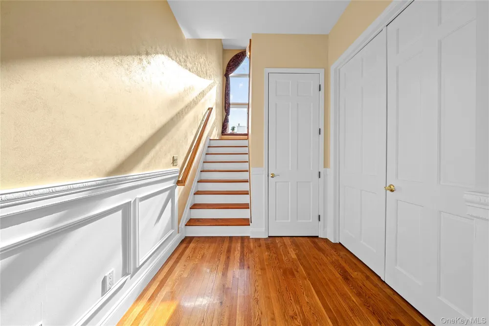8 China Lane East Setauket, NY 11733