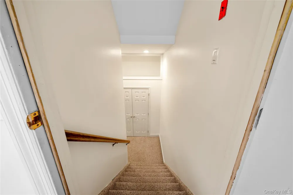 8 China Lane East Setauket, NY 11733