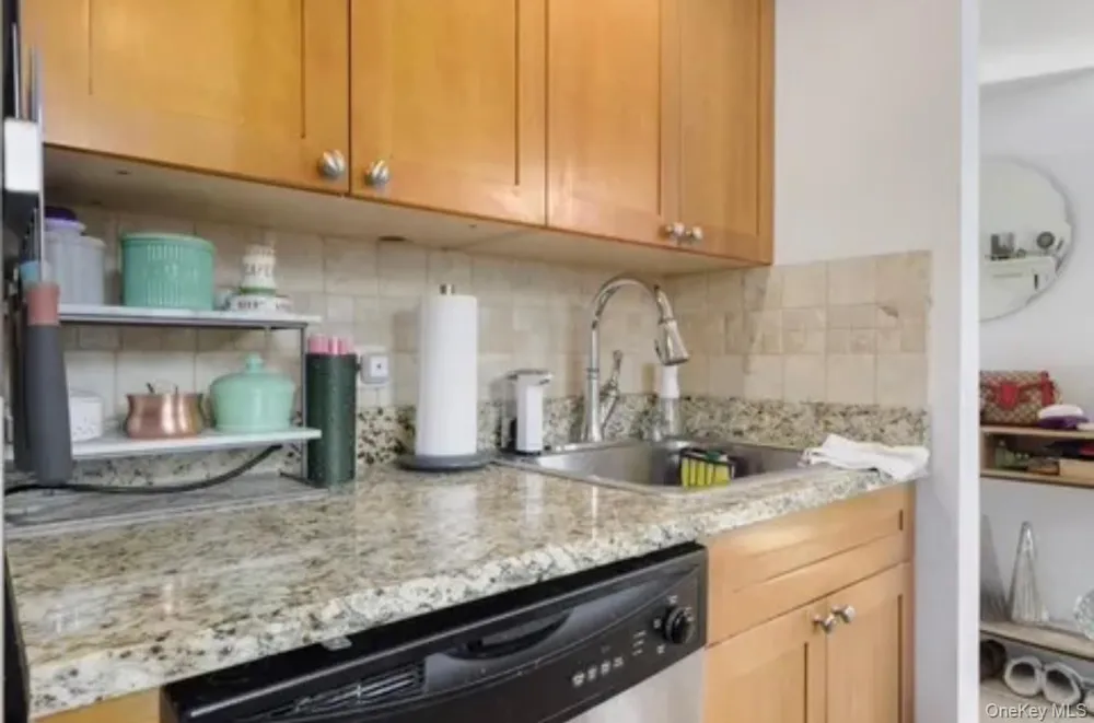2409 Villa At The Woods Peekskill, NY 10566