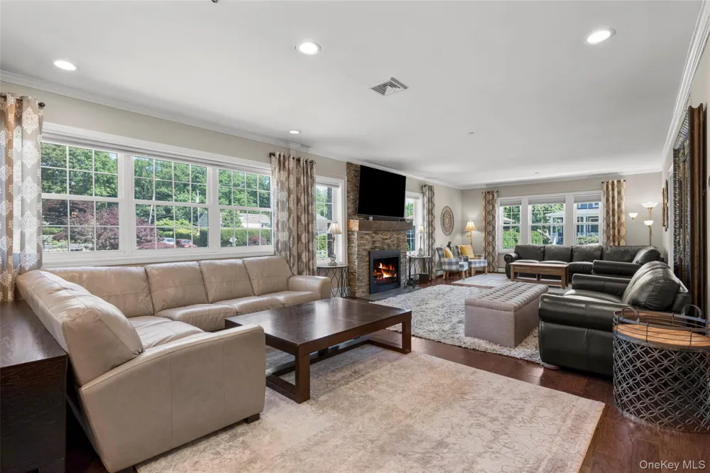 36 Hyatt Avenue Harrison, NY 10528