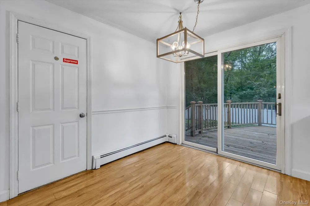8 Julia Circle East Setauket, NY 11733