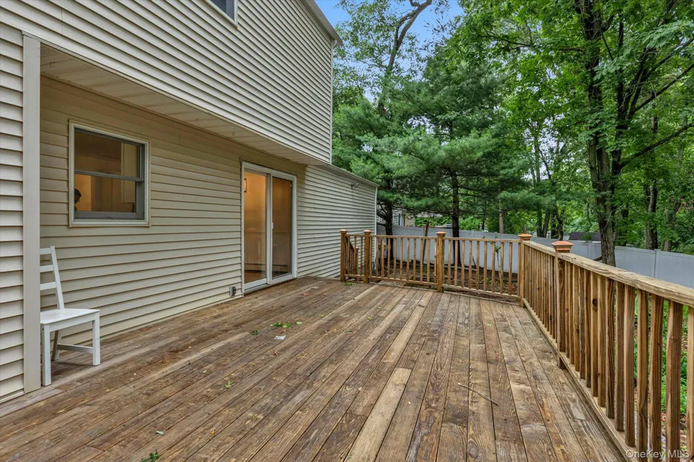 8 Julia Circle East Setauket, NY 11733