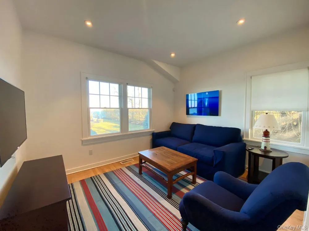 4705 Nassau Point Road Cutchogue, NY 11935